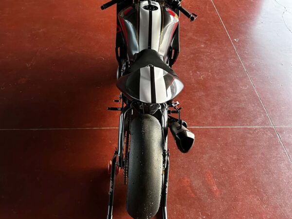 Triumph Daytona Moto
