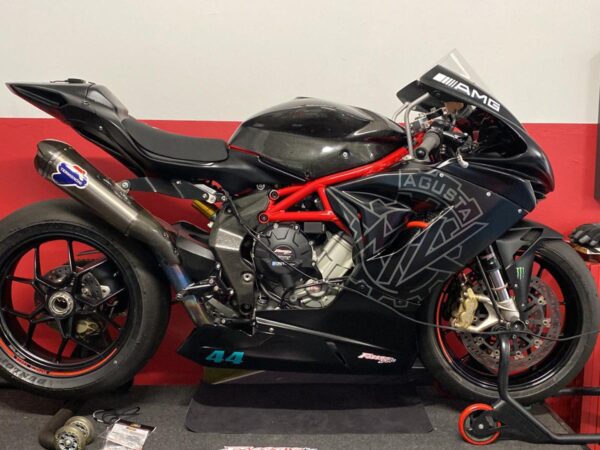 f nera pista
